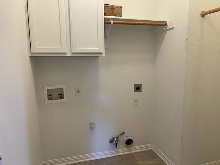8518 Cahill Dr #35 — Photo 23