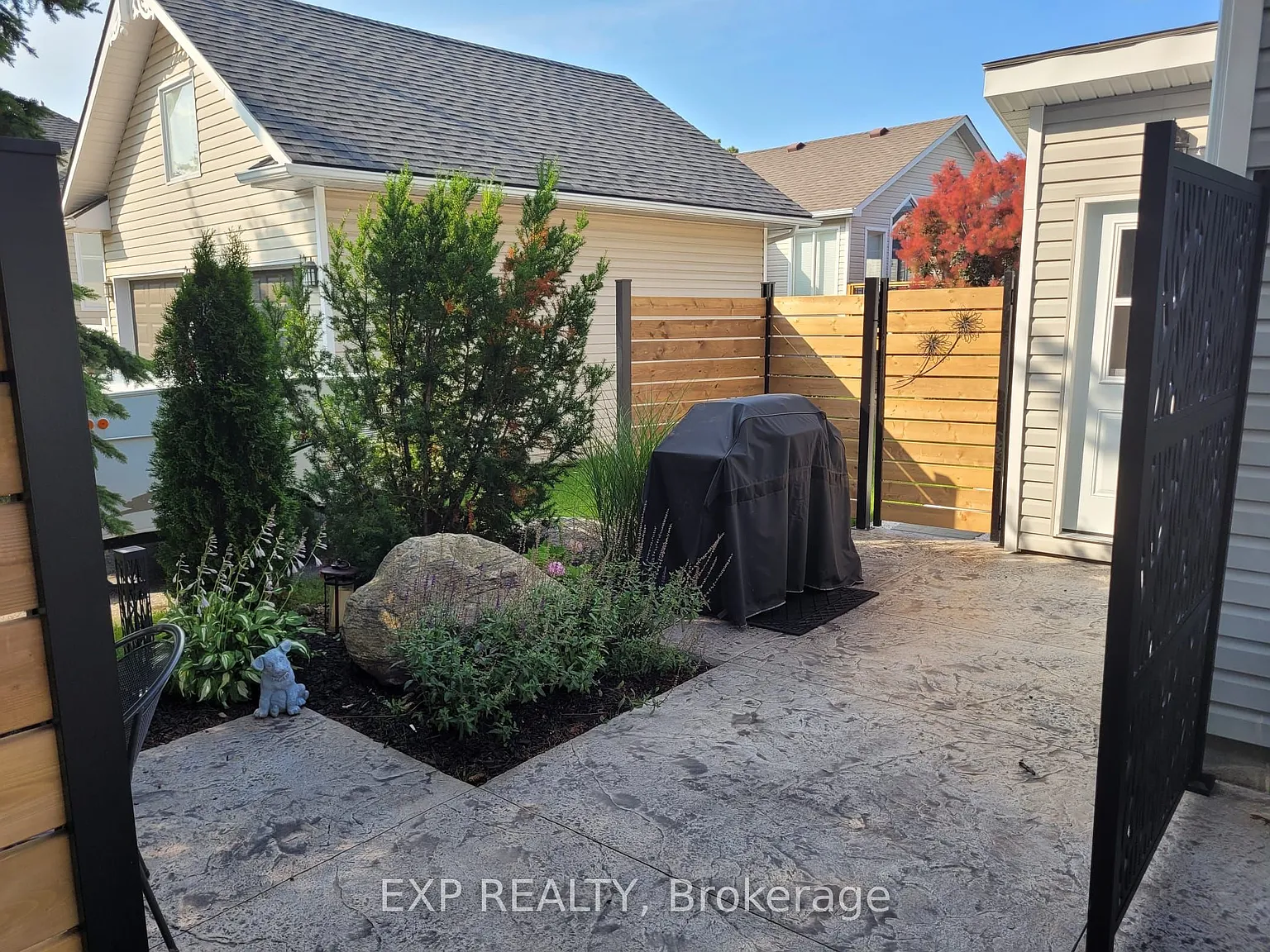 2 bed, $2,700 — Photo 3