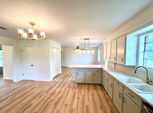 113 Rossett Rd, Ragley, LA 70657