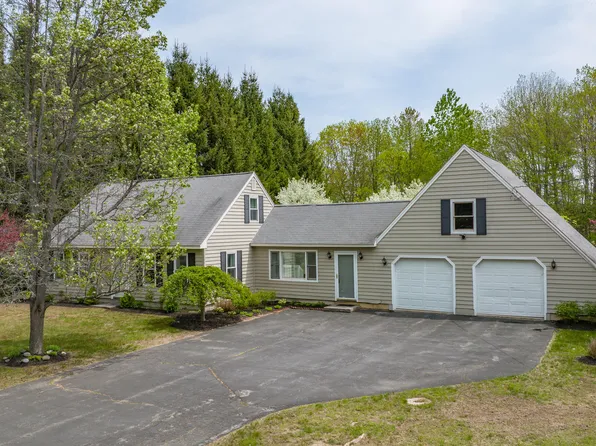 40 Winnocks Neck Rd Road, Scarborough, ME 04074