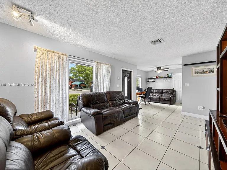 10741 SW 153rd St — Photo 5