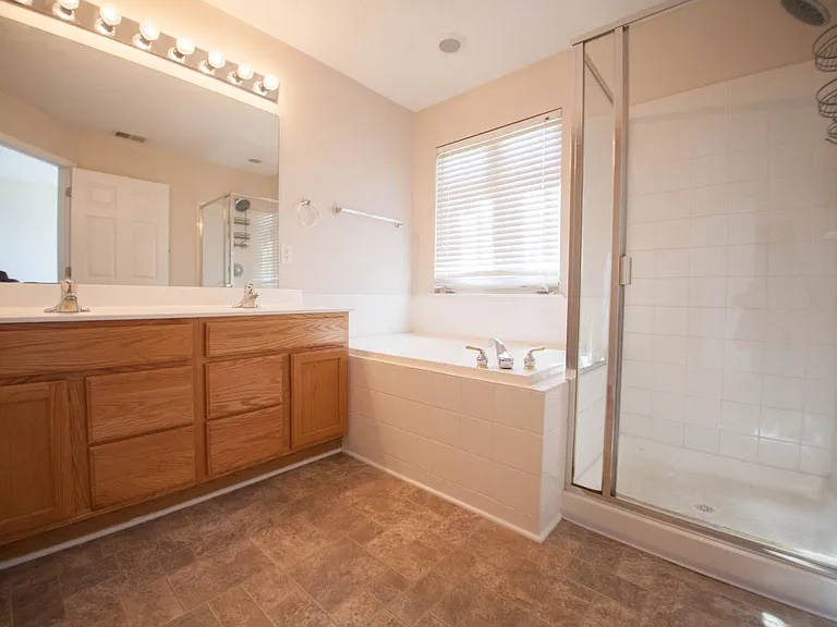 7734 Porter House Dr — Photo 11