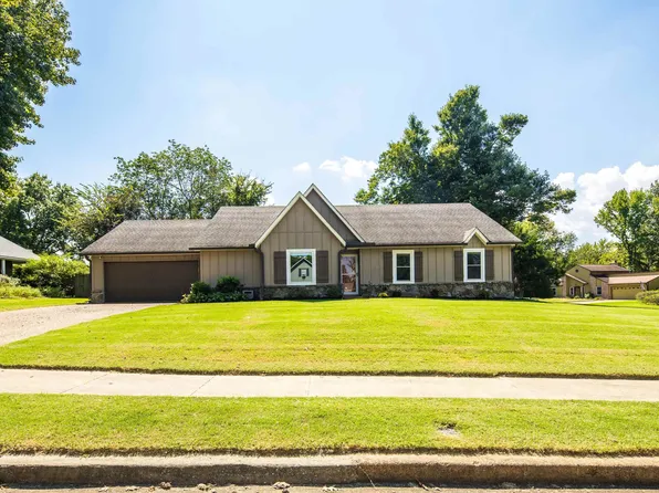 9433 Woodcutter Ln, Lakeland, TN 38002