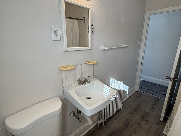 5th image of 1010 Bristol Pike Floor 2