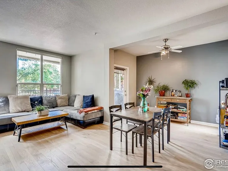 1521 Vine St #106 — Photo 5