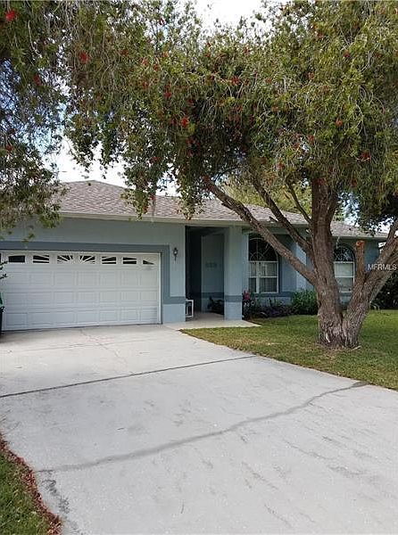 1st image of 829 Blanc Ct