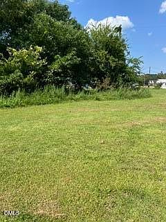 2nd image of 208 E Washington St Lot A