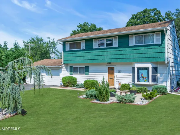 53 Bernad Street, Eatontown, NJ 07724