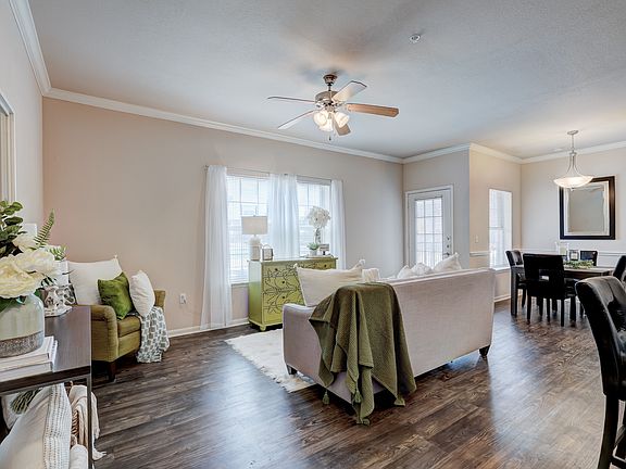 4th image of 500 Central Park Dr #29-2920