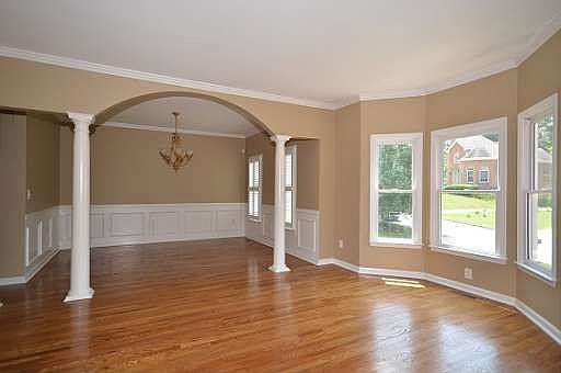 5th image of 2402 Vinings Oaks Ct SE