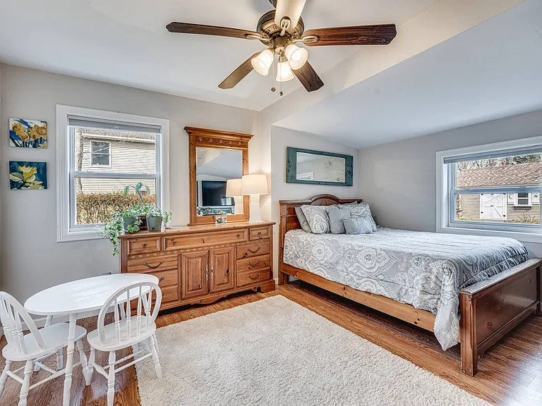 9 Tramposh Ln — Photo 7