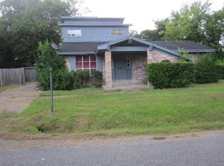 3140 Cordova St, Beaumont, TX 77703