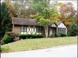 1829 Stonebrook Dr, Knoxville, TN 37923