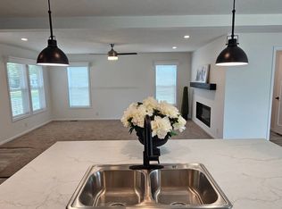 479 Park Hills Xing, Fairborn, OH