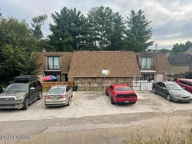 1st image of 9113 NW Woodpark Ln