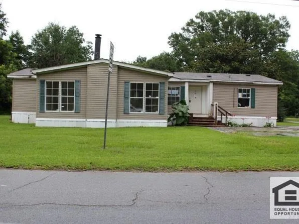 8600 Walnut Ave, Pensacola, FL 32534