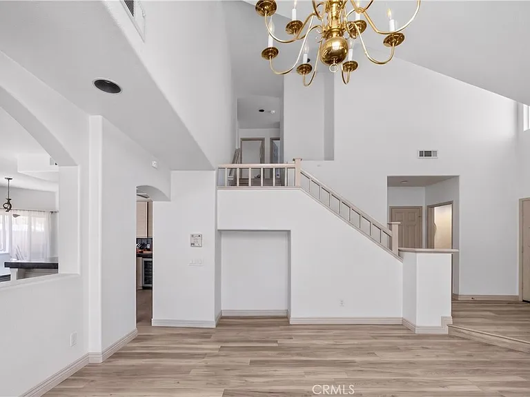 3142 Corte Hermosa — Photo 4