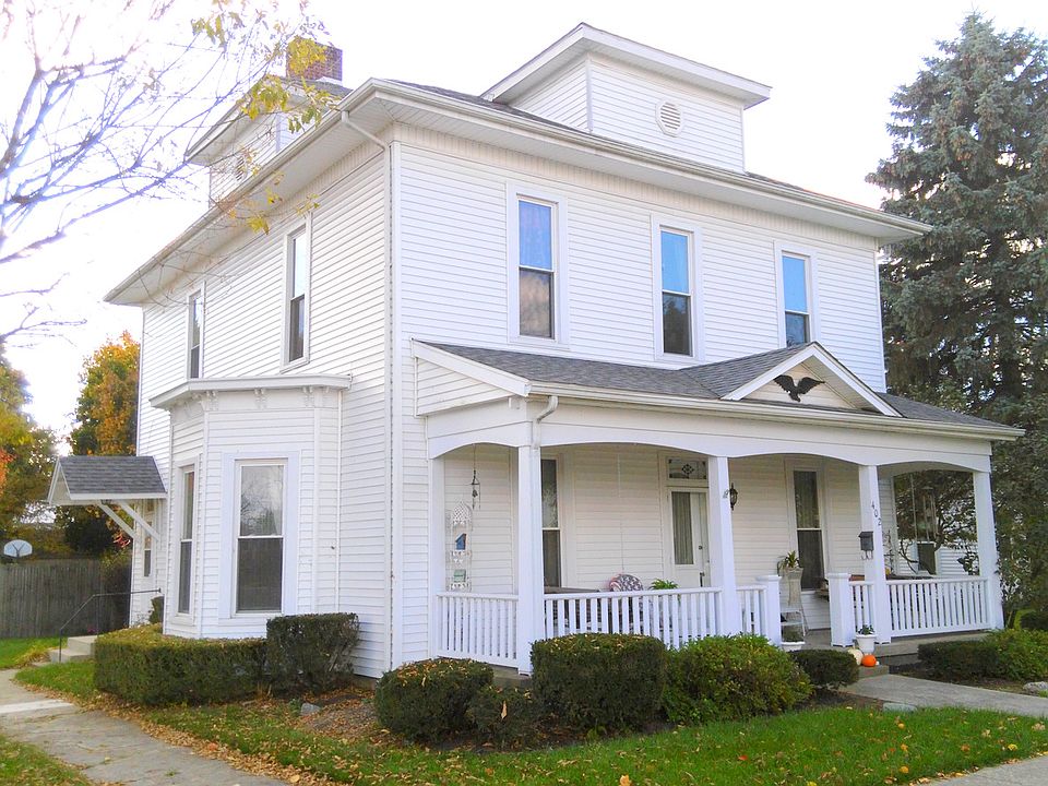 1st image of 402 W Jefferson St