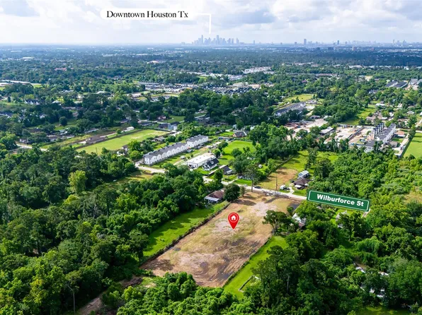 1626 & 1630 Wilburforce St, Houston, TX 77091