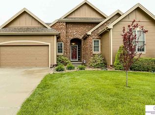 2703 Fairview St, Bellevue, NE 68147