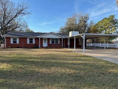 102 E Eaton Dr, Perkins, OK, 74059