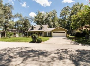 12613 Sand Ridge Dr, Jacksonville, FL 32258