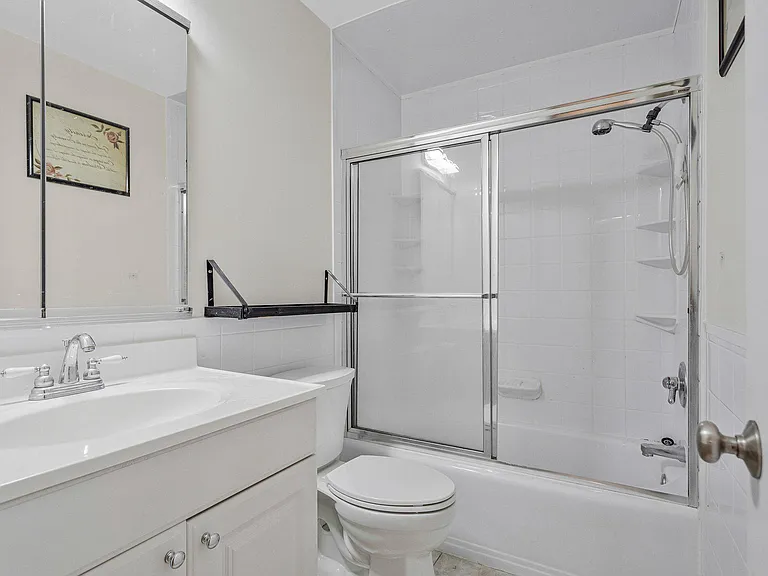 1675 Ridgely Ct #182 — Photo 35