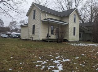110 W Elm St, Fremont, MI 49412