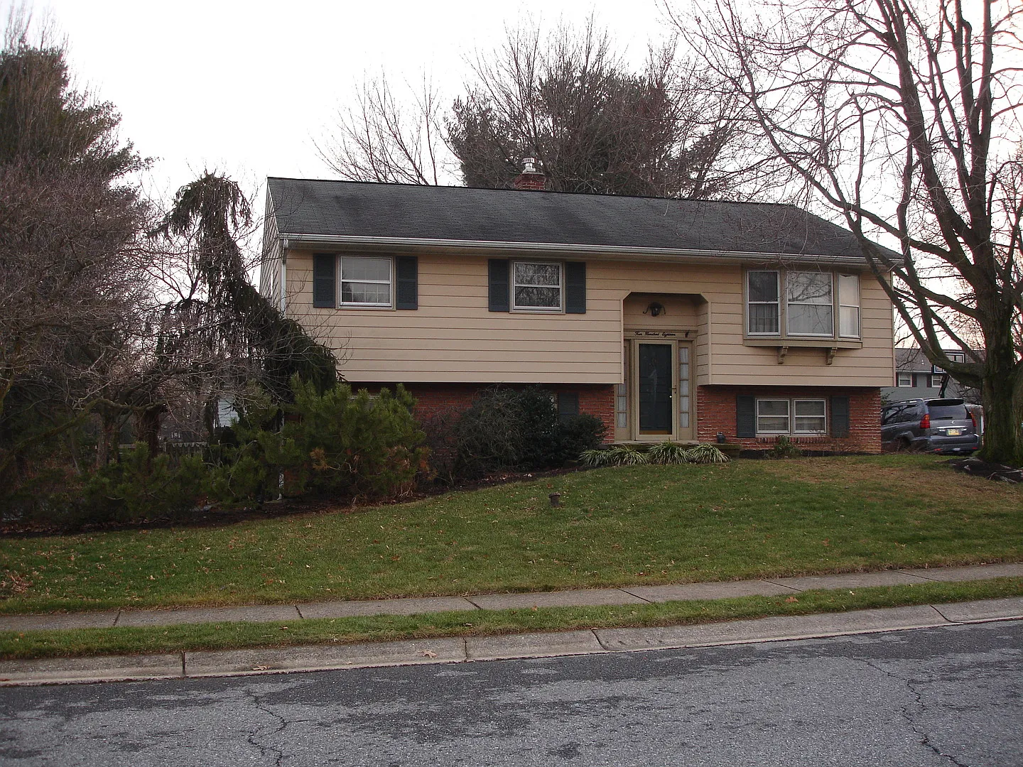 418 Parkwynne Rd photo 1