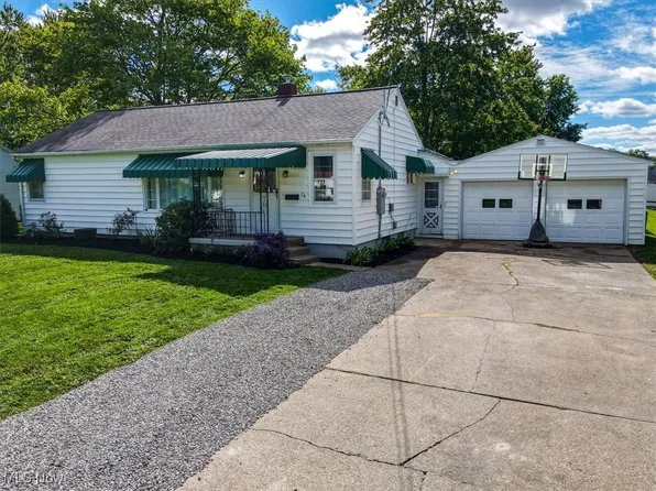 76 W Erie St, Jefferson, OH 44047