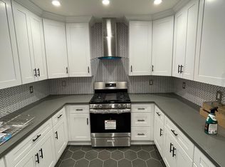 2619 182nd St #A, Redondo Beach, CA 90278