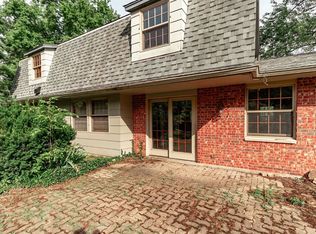 8941 Rooks Mill Ln, Dayton, OH 45458