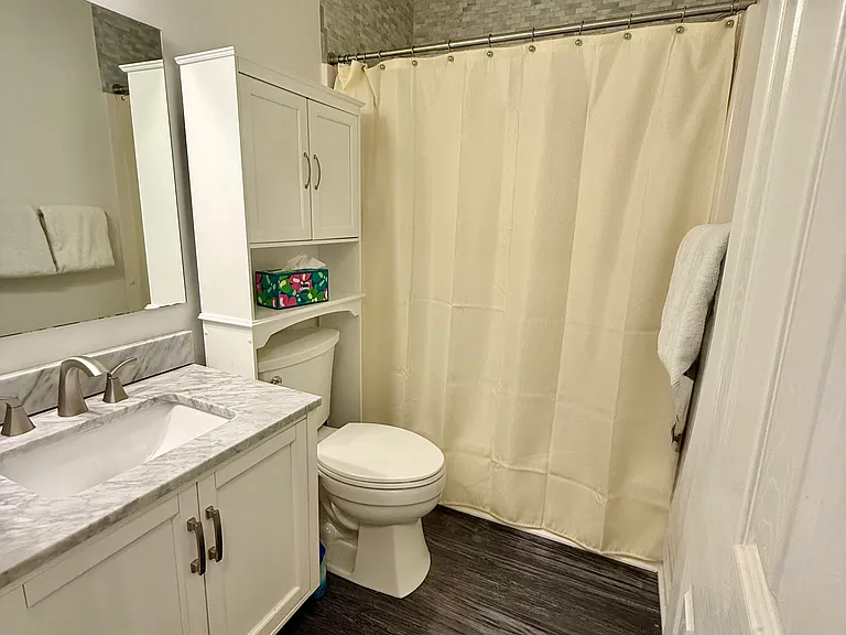 Second full bath