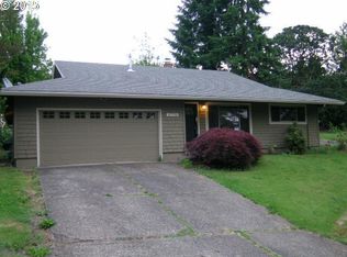 17770 Tims View Ave, Gladstone, OR 97027