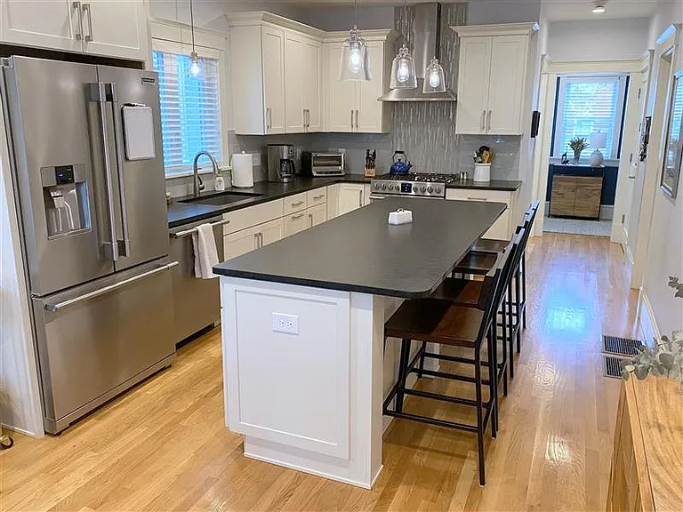 27-29 Cameron Ave #A — Photo 1