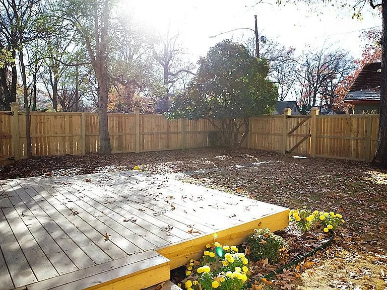 4901 Kavanaugh Blvd — Photo 4