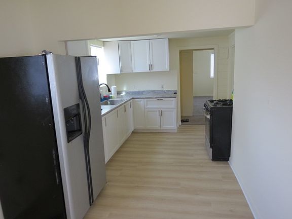 4th image of 511 Ashland Ave
