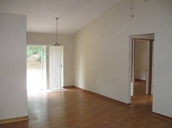 4th image of 7769 Barberry Dr