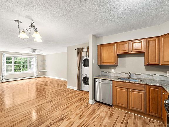 2nd image of 50 Brookside Drive #J7