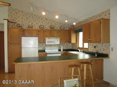 5th image of 2568 Old County Road 120 NE