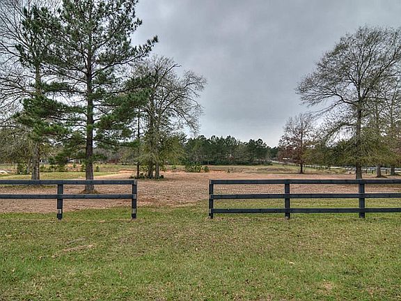 2nd image of 11236 Kentucky Oaks Dr