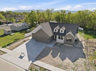 8035 N Park Meadow Ln #2, Lake Point, UT 84074