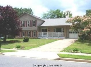 8102 Cooper St, Alexandria, VA 22309