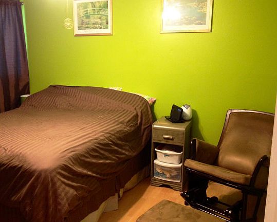 5th image of 583 Warrington Ave