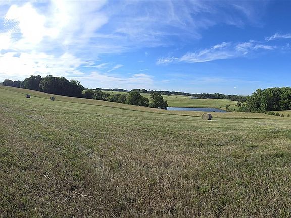 2nd image of 542 Pea Ridge Hwy