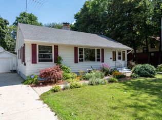 2317 Emmaus Ave, Zion, IL