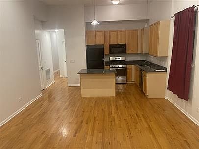 1st image of 6608 S Maryland Ave APT 3N