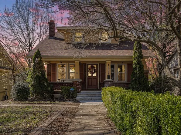 1305 W College St, Independence, MO 64050