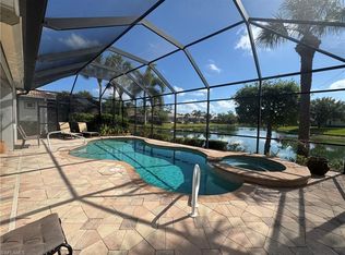 16185 Parque Ln, Naples, FL 34110