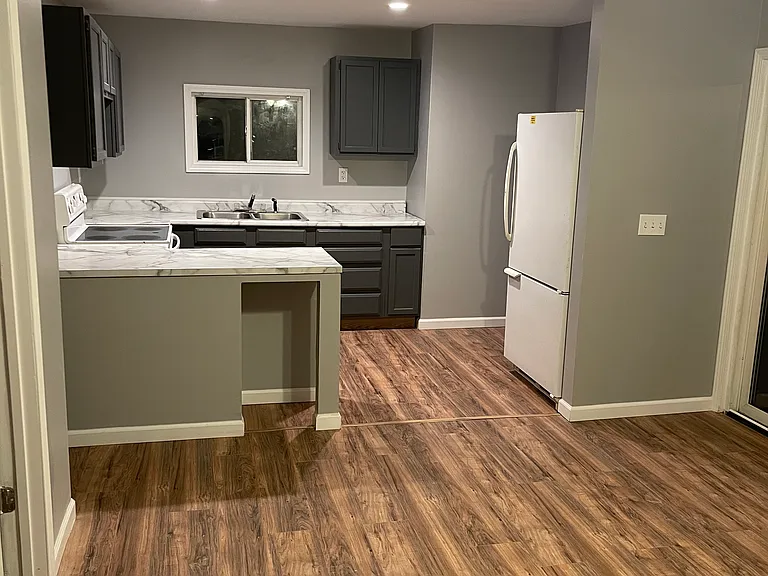 1461 E Williamson St #1 — Photo 5